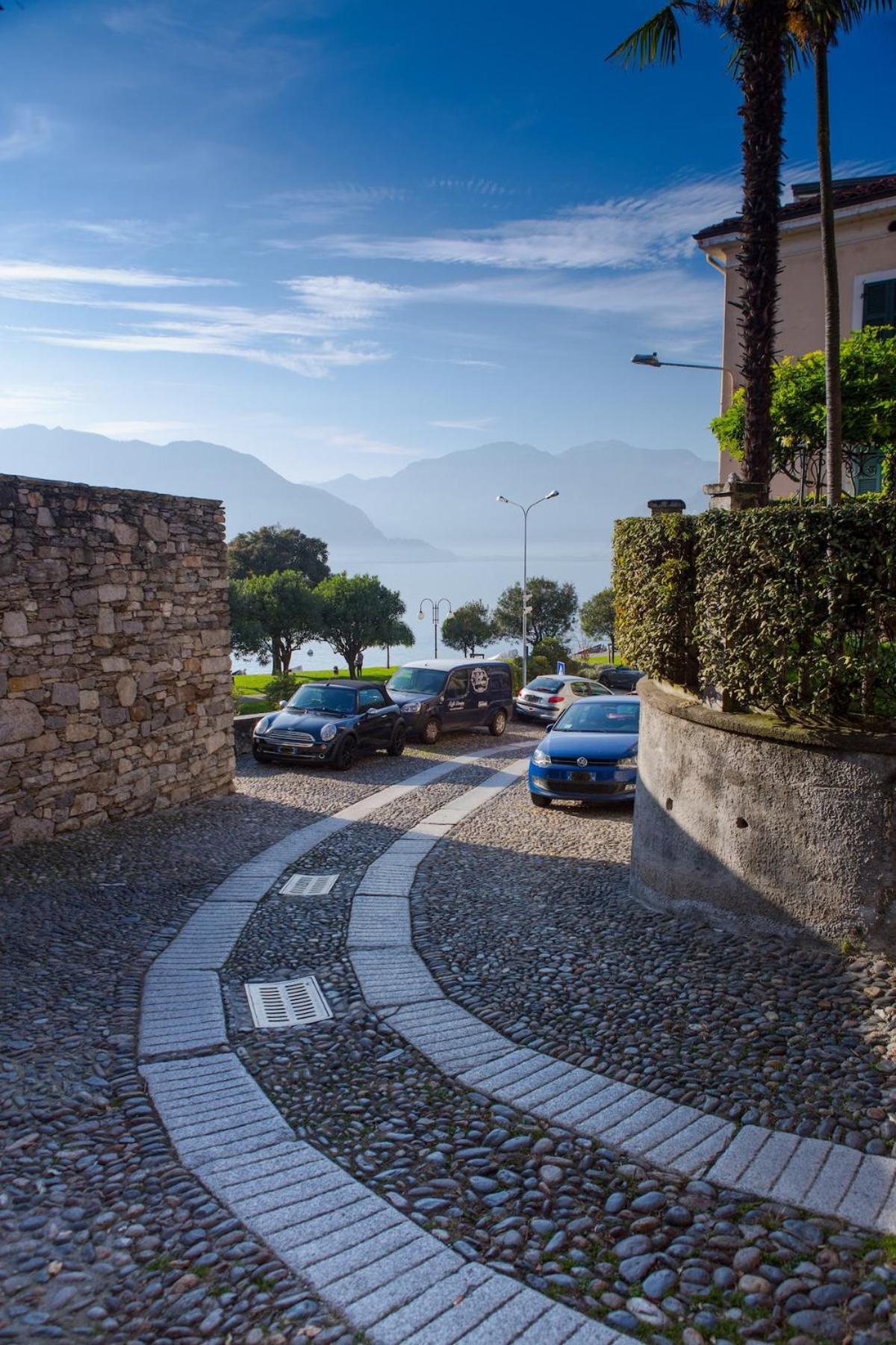 Penthouse Federico With Lake View - Residenza Silvana Verbania Exteriér fotografie