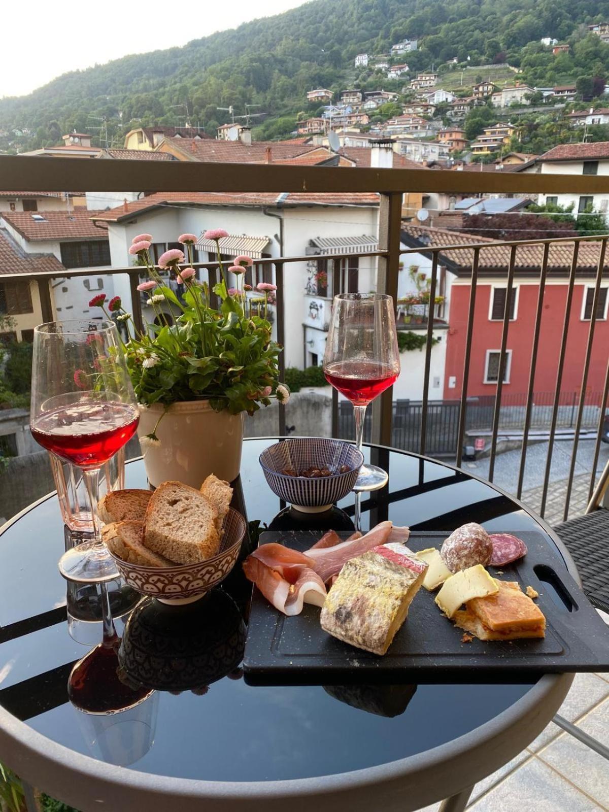 Penthouse Federico With Lake View - Residenza Silvana Verbania Exteriér fotografie